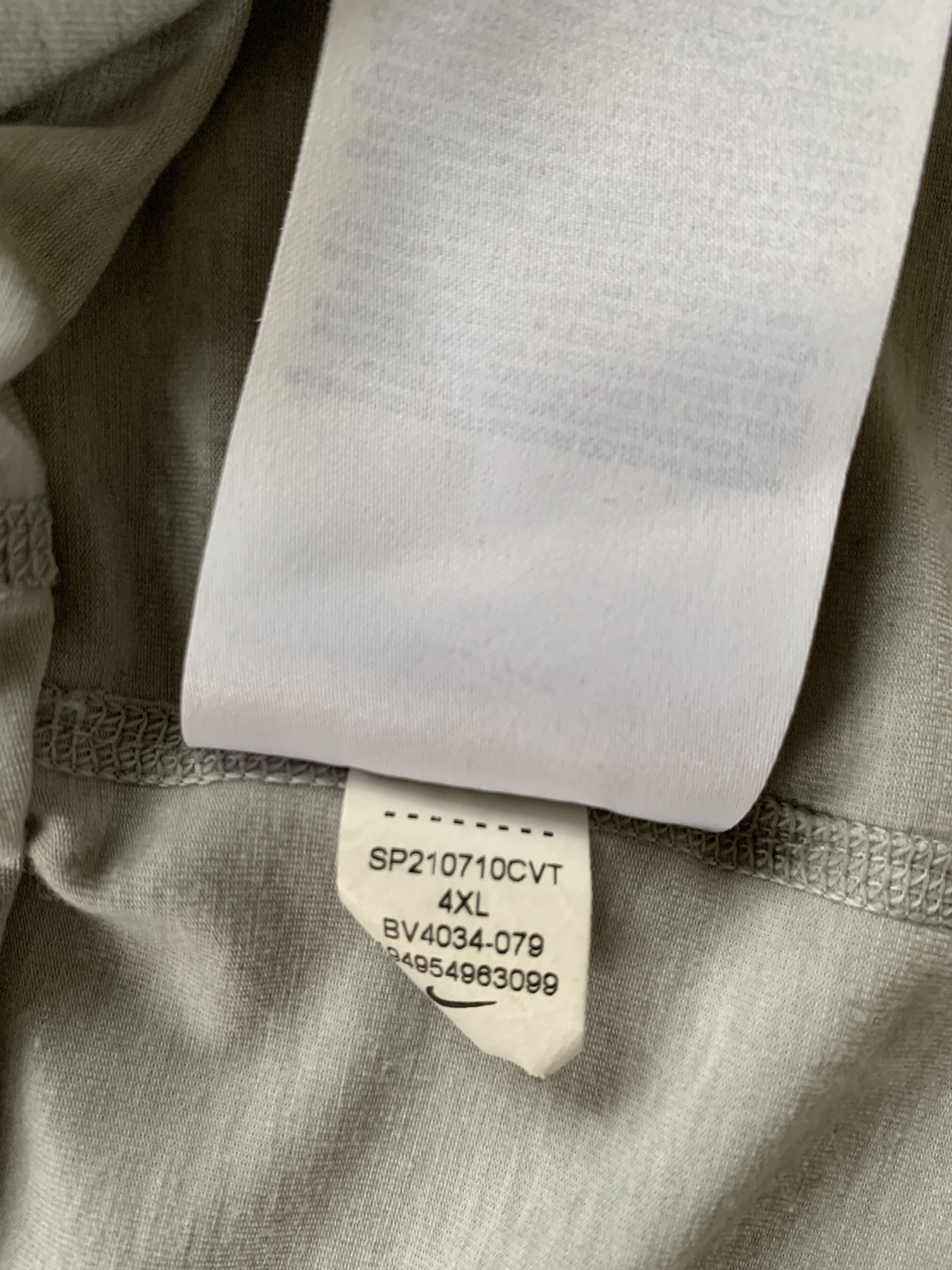 Nike Nike Light Grey Sport T Shirt Size US XXL / EU 58 / 5 - 8 Thumbnail