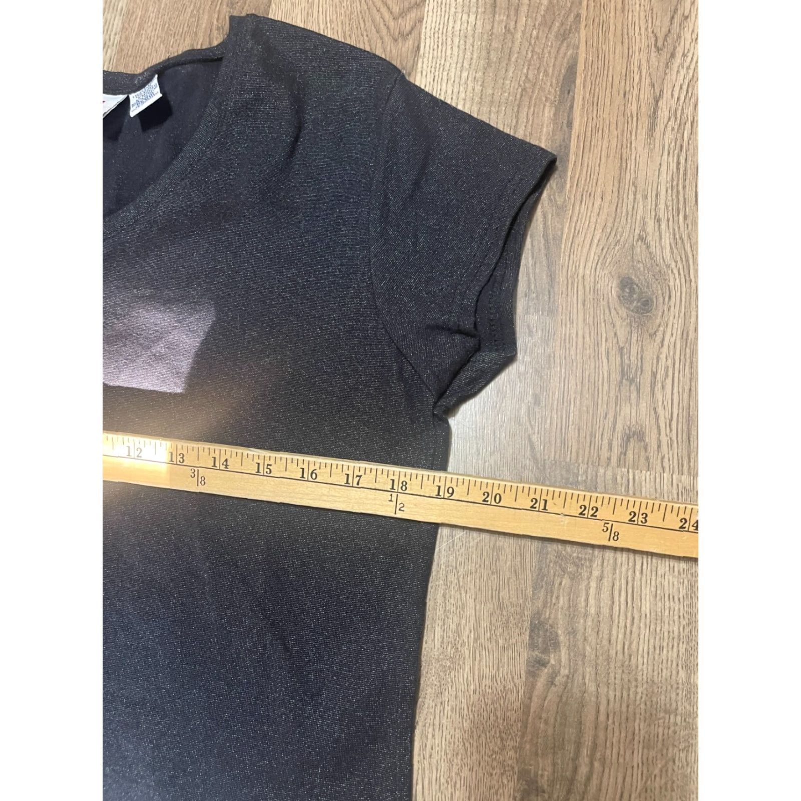 Faded Glory Faded Glory Shirt Women's Large Black V-Neck Short Sleeve T-Shirt Casual Modern Basic Vintage: No, Regular, Pullover, Solid Size L / US 10 / IT 46 - 3 Thumbnail