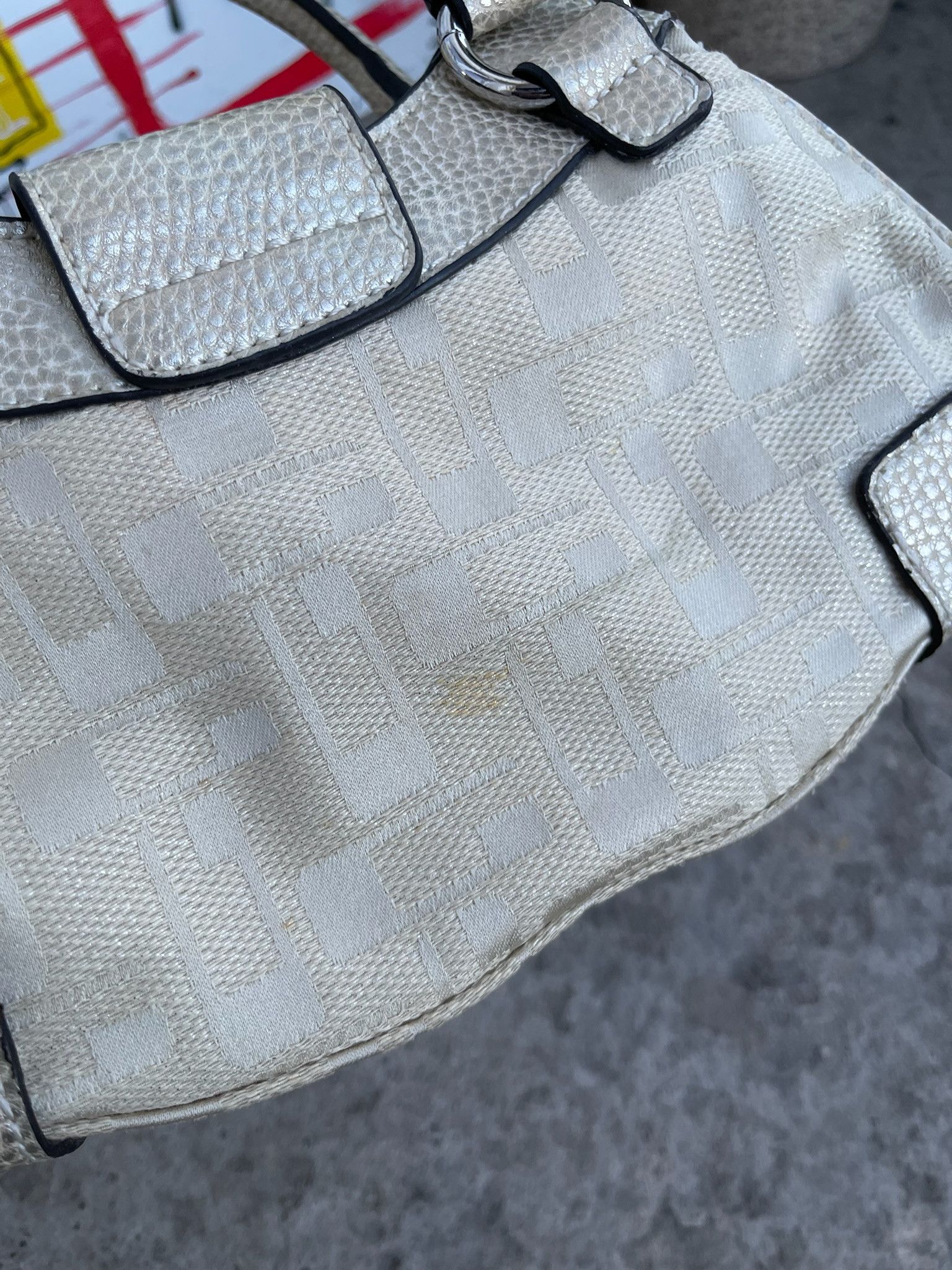 Guess Vintage Handbag GUESS monogram y2k Size ONE SIZE - 9 Thumbnail