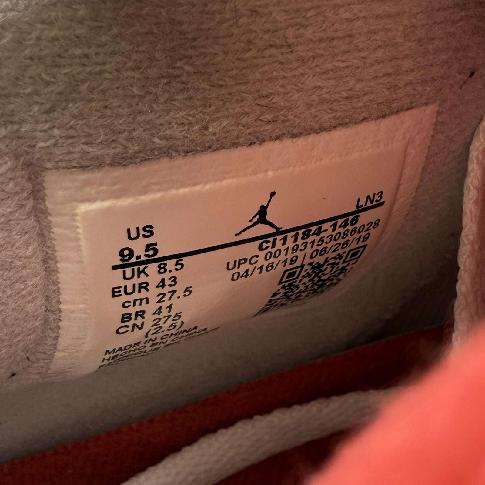 Nike Jordan 4 What The 9.5 Used No Box Size US 9.5 / EU 42-43 - 9 Thumbnail