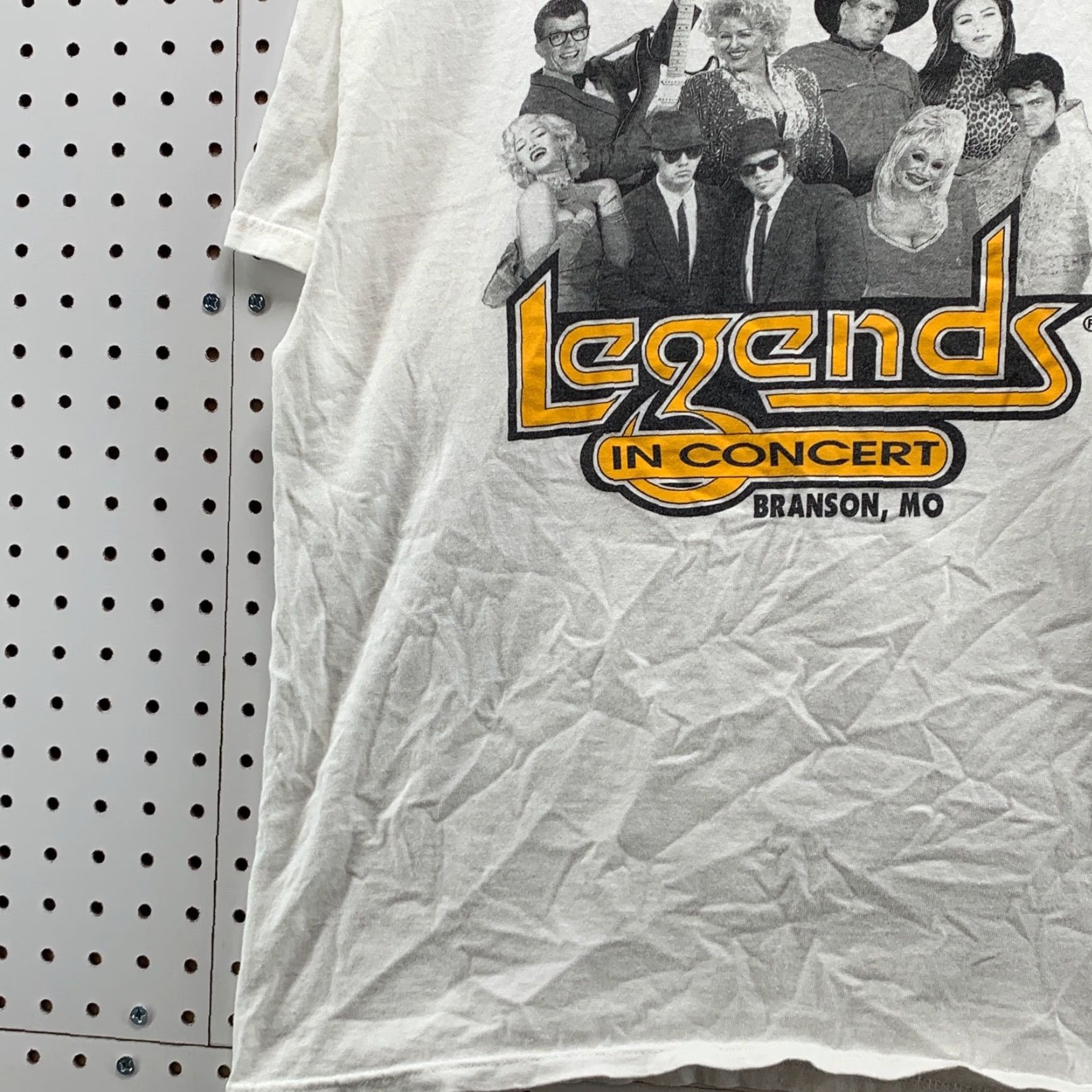 Hanes VINTAGE Hanes Legends In Concert T-Shirt Large Adult White Short Sleeve Elvis Music Mens Size US L / EU 52-54 / 3 - 3 Thumbnail