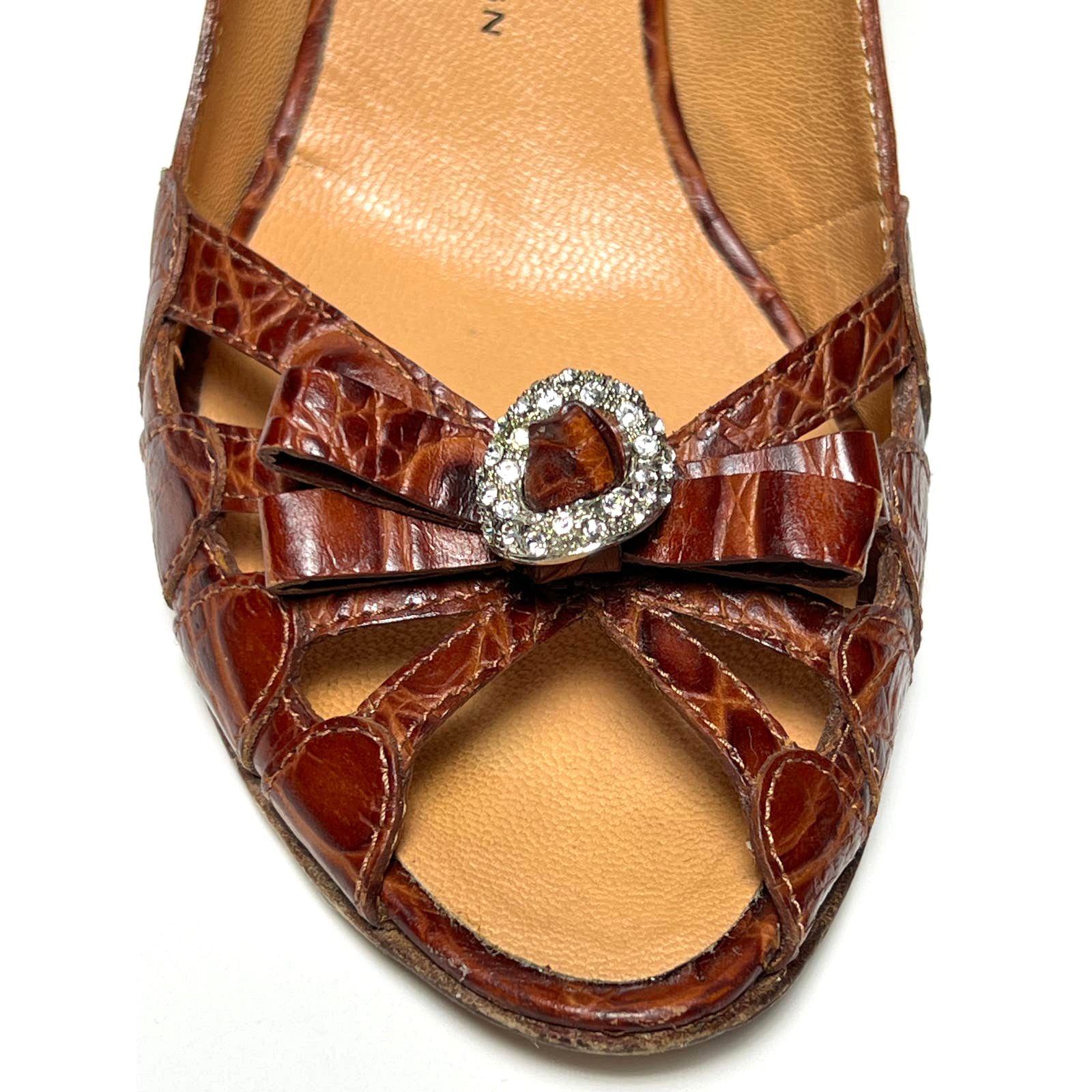 Giuseppe Zanotti Giuseppe Zanotti Brown Alligator Crystal Pump Heels Shoes 35 Size US 5 / IT 35 - 7 Thumbnail