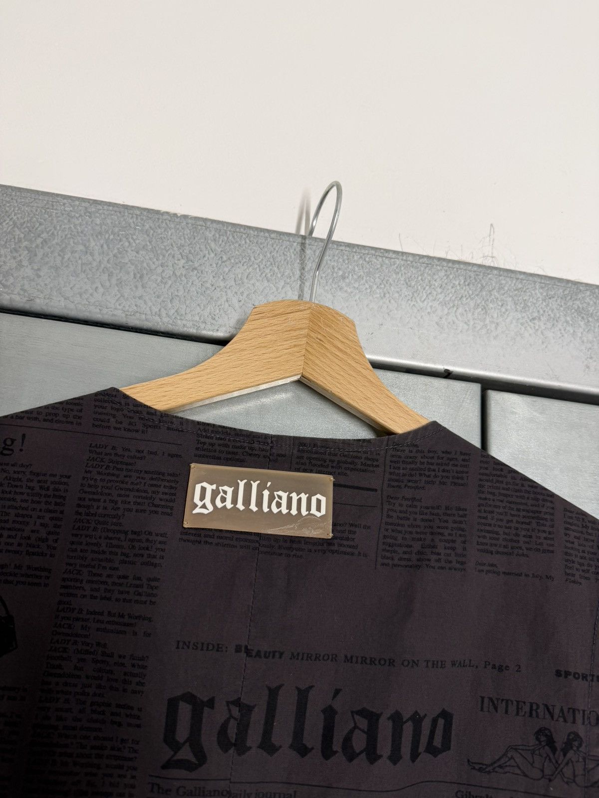 John Galliano Vintage 00s John Galliano Gazette Reversibel Vest Size US L / EU 52-54 / 3 - 7 Thumbnail