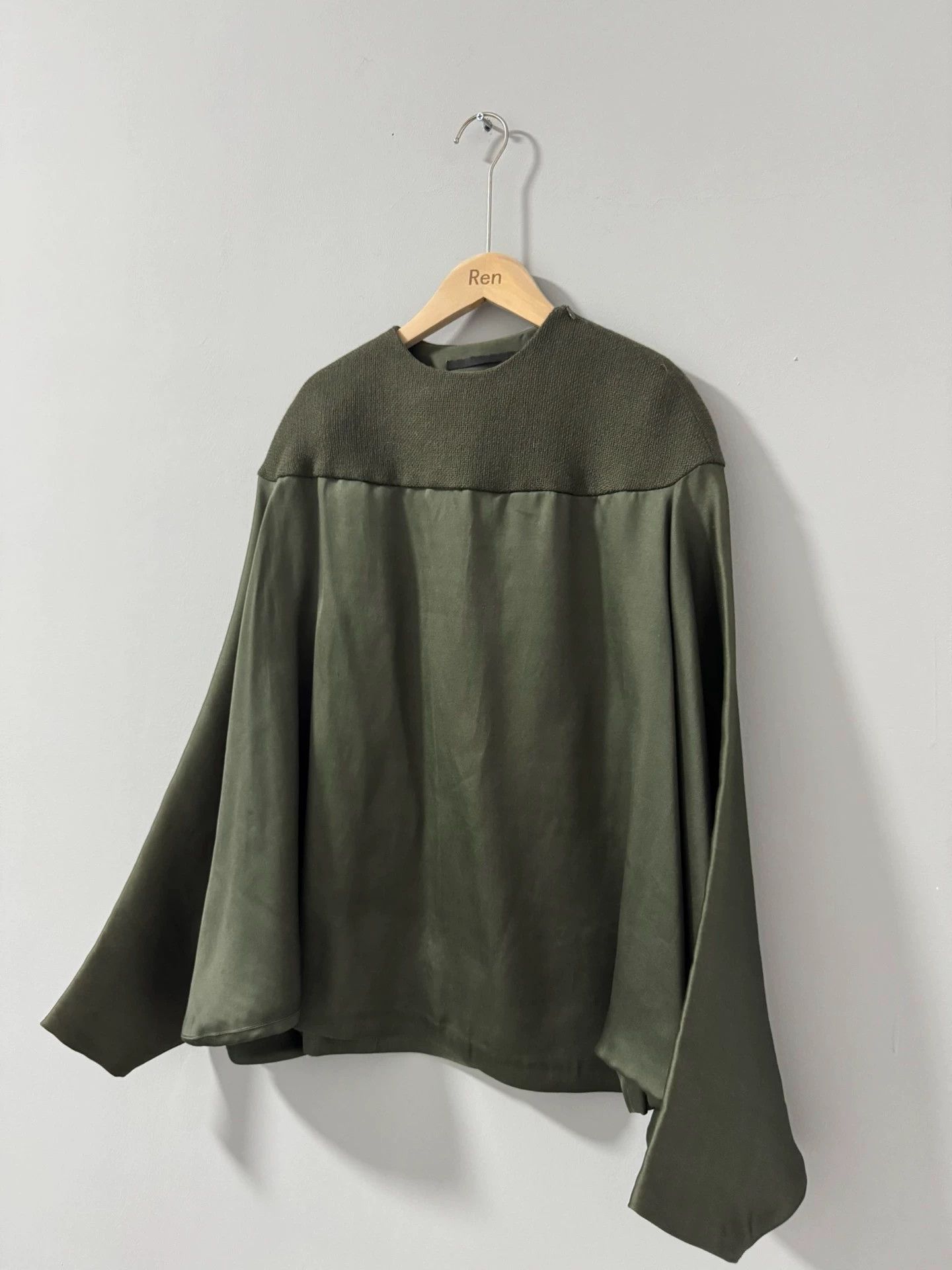 Haider Ackermann Haider Ackermann runway olive green satin patchwork cape Size S / US 4 / IT 40 - 1 Thumbnail