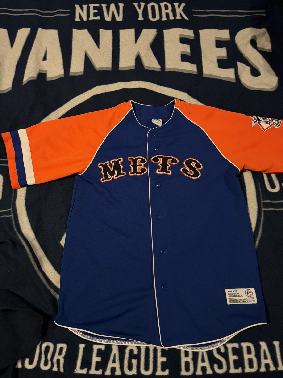 MLB Vintage Mets Jersey Size US L / EU 52-54 / 3 - 4 Thumbnail