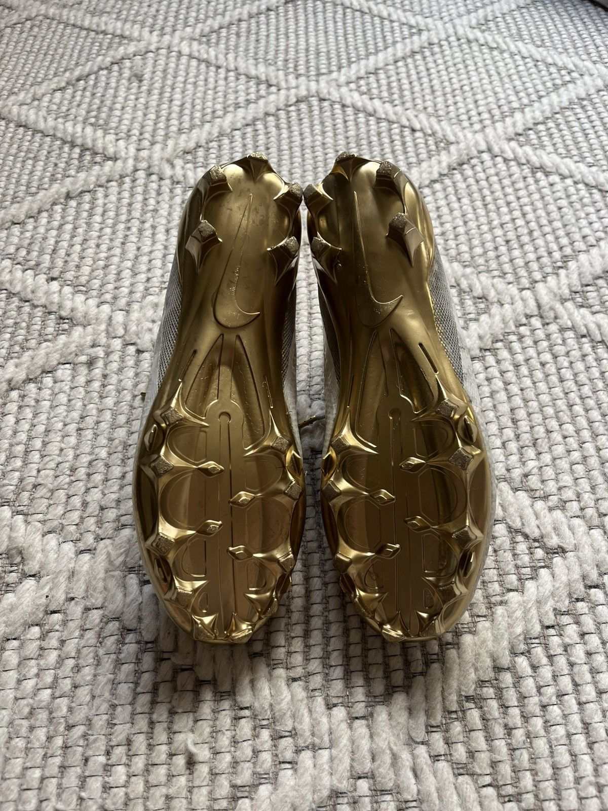 Nike Nike Vapor Untouchable 3 Elite Gold/White Size US 9 / EU 42 - 3 Thumbnail