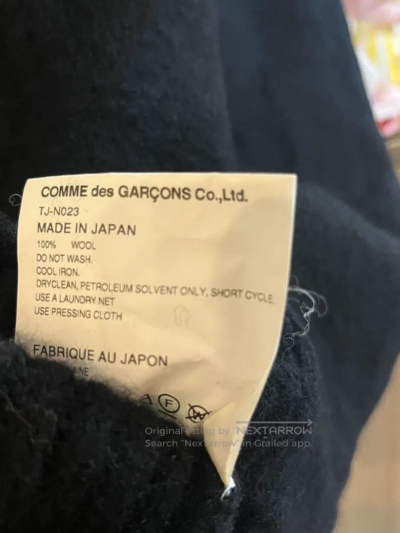 Comme des Garcons Comme des Garcons Wool V-neck knit vest Size S / US 4 / IT 40 - 6 Thumbnail