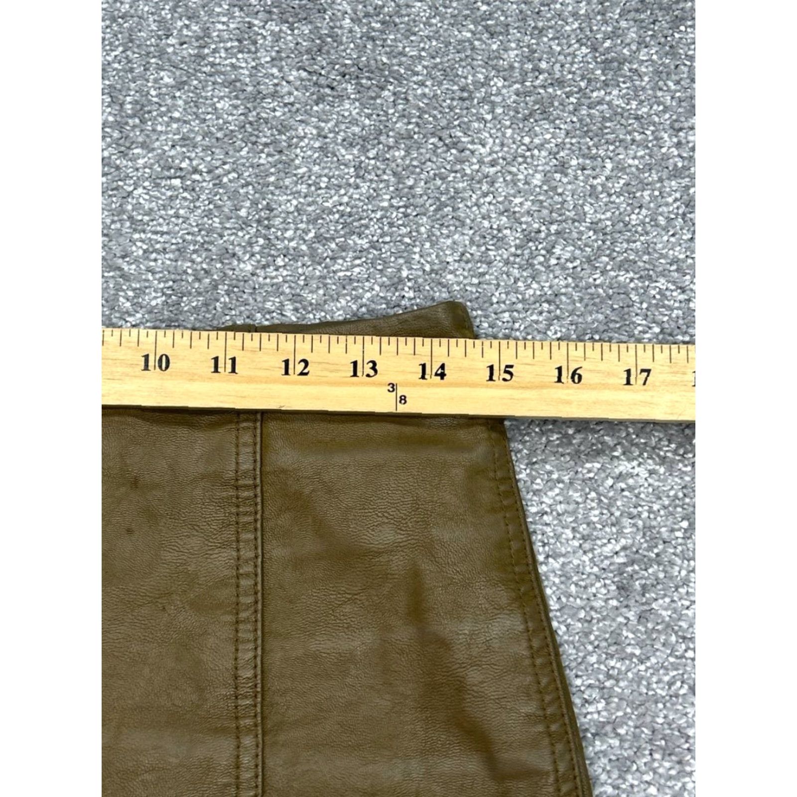 Free People VINTAGE Free People Skirt Womens 8 Brown Faux Leather Mini Stains Size 30" / US 8 / IT 44 - 6 Thumbnail