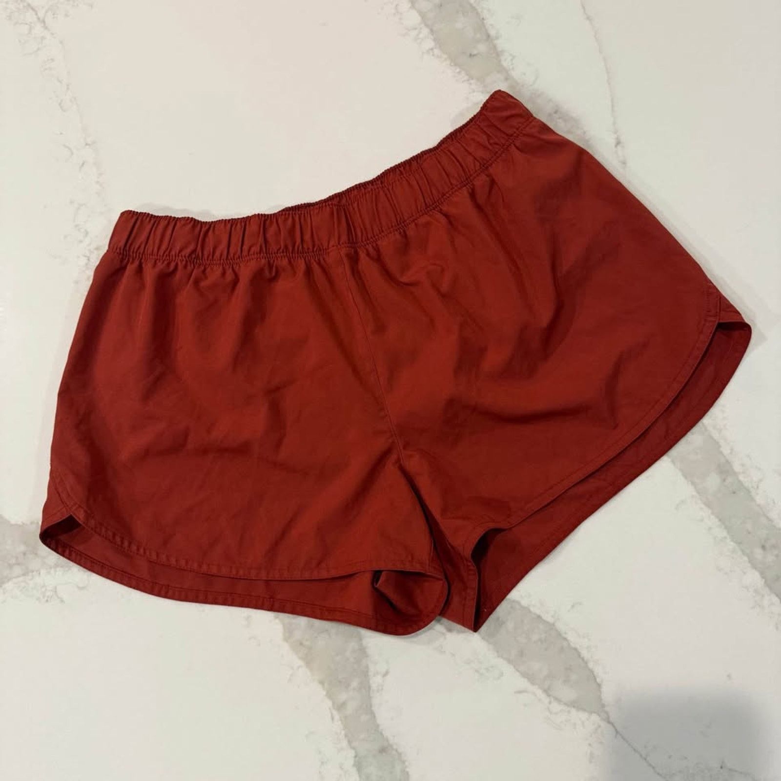 Old Navy Old Navy Active Running Shorts Womens Medium Rust Orange Size 30" / US 8 / IT 44 - 1 Thumbnail