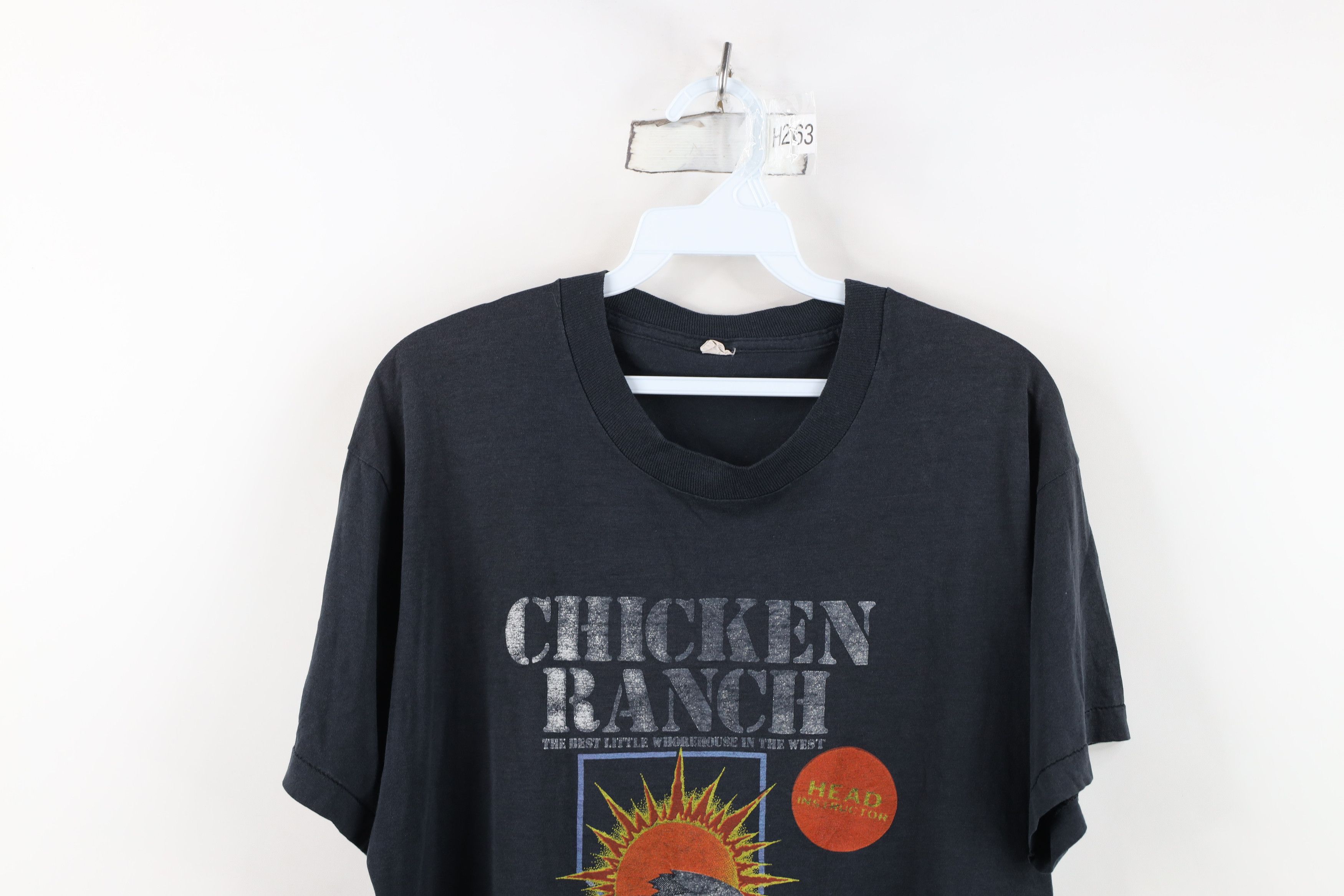 Vintage Vintage 80s 90s Chicken Ranch Whore House Las Vegas T-Shirt Size US L / EU 52-54 / 3 - 2 Thumbnail