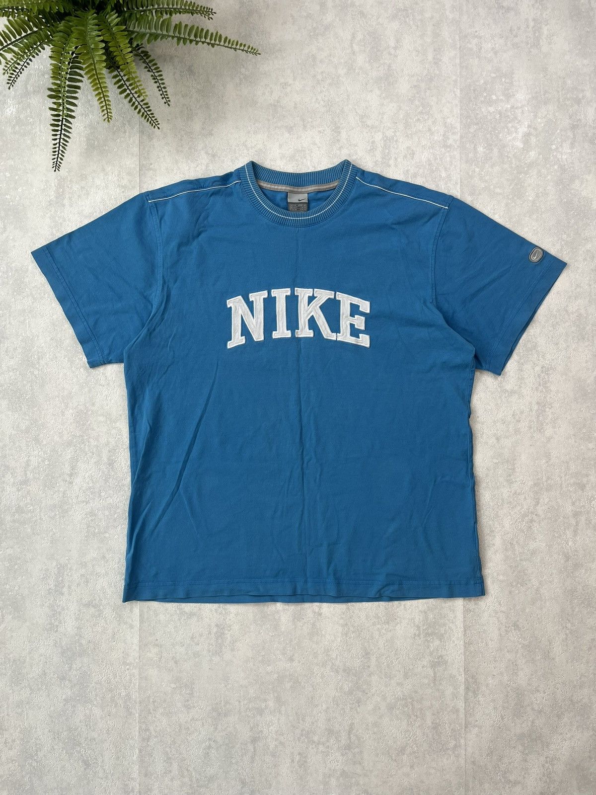Nike × Vintage 90s Nike Spellout Embroidered Logo Vintage Y2K Tee T-Shirt Size US XL / EU 56 / 4 - 1 Thumbnail
