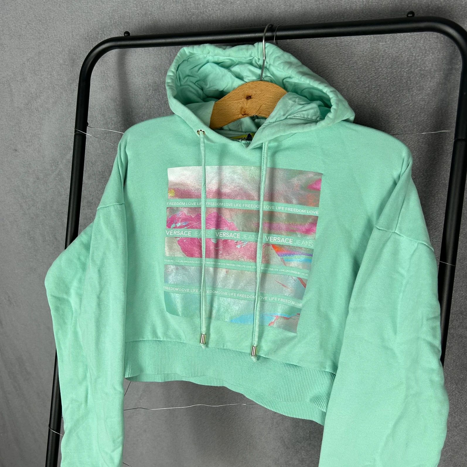 Designer × Versace × Versace Jeans Couture Versace Jeans mint hoodie crop top big logo print spellout Size XS / US 0-2 / IT 36-38 - 3 Thumbnail