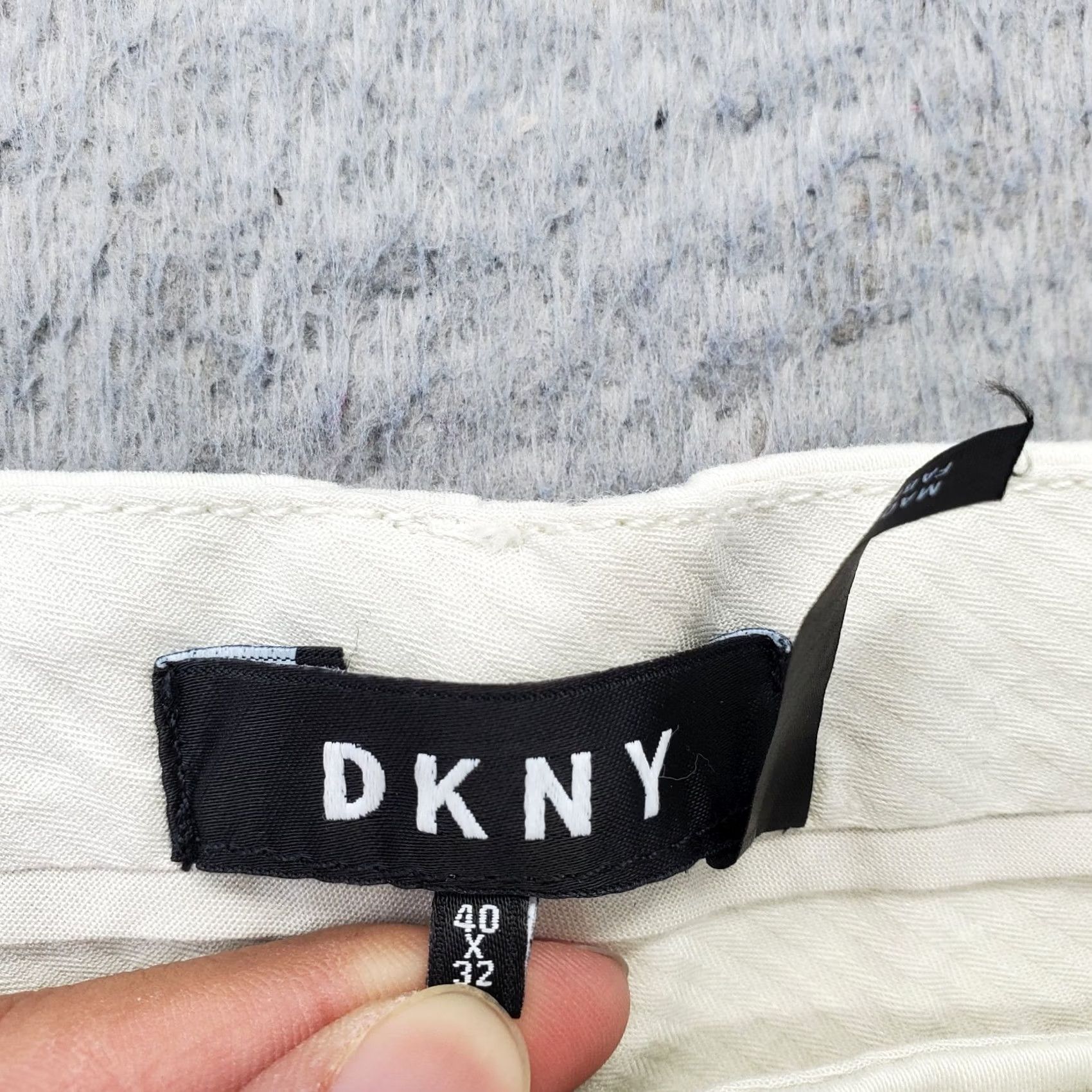 DKNY DKNY Bedford Pants Mens 40x32 Tan Stretch Slash Pocket Straight Leg to Ankle Pants Mens Size 40 Tan Stretch Slash Pocket Straight Leg DKNY Bedford Size US 40 / EU 56 - 7 Thumbnail