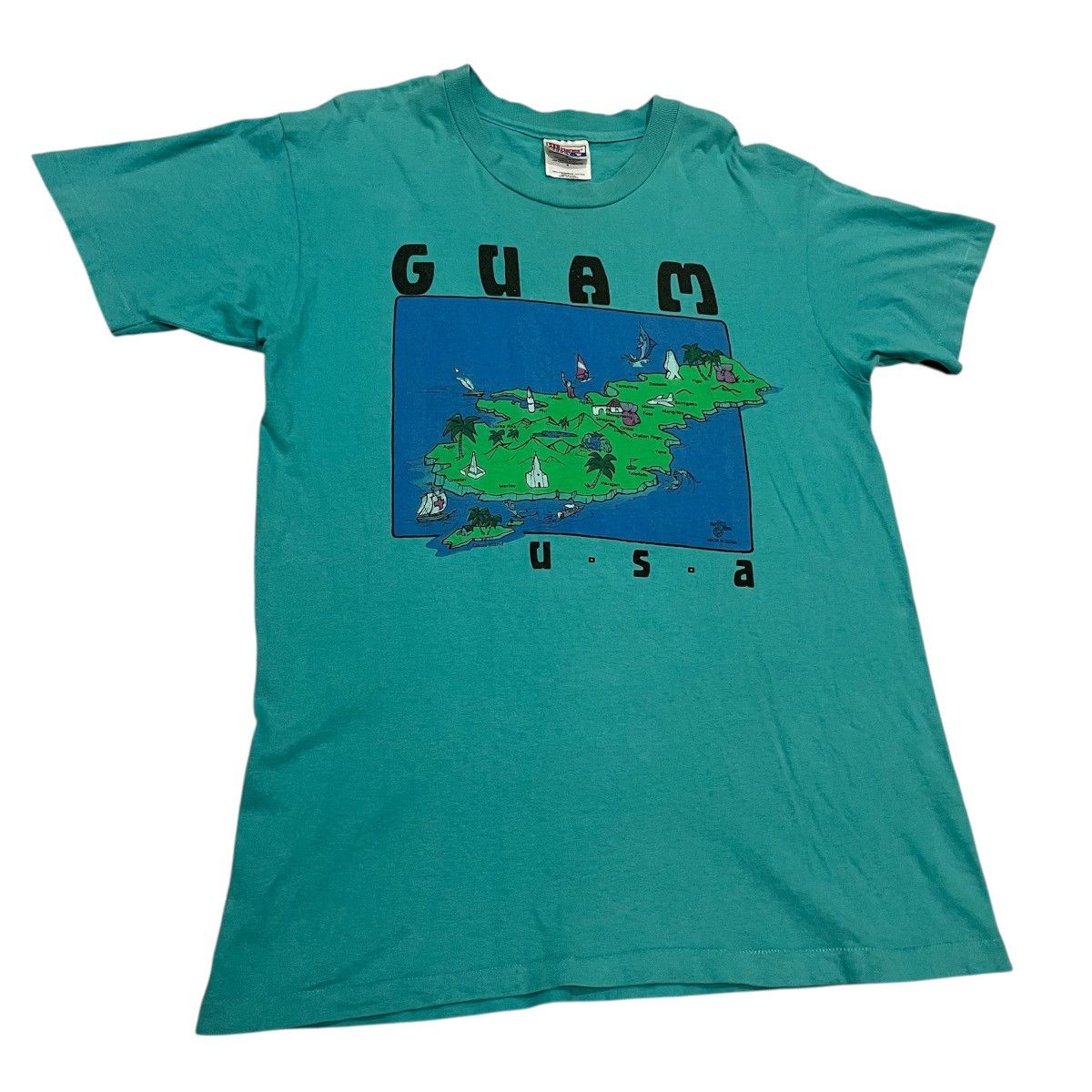 Vintage Vintage 90s Guam USA Map T-Shirt Hanes Beefy-T Single Stitch Size US M / EU 48-50 / 2 - 3 Thumbnail