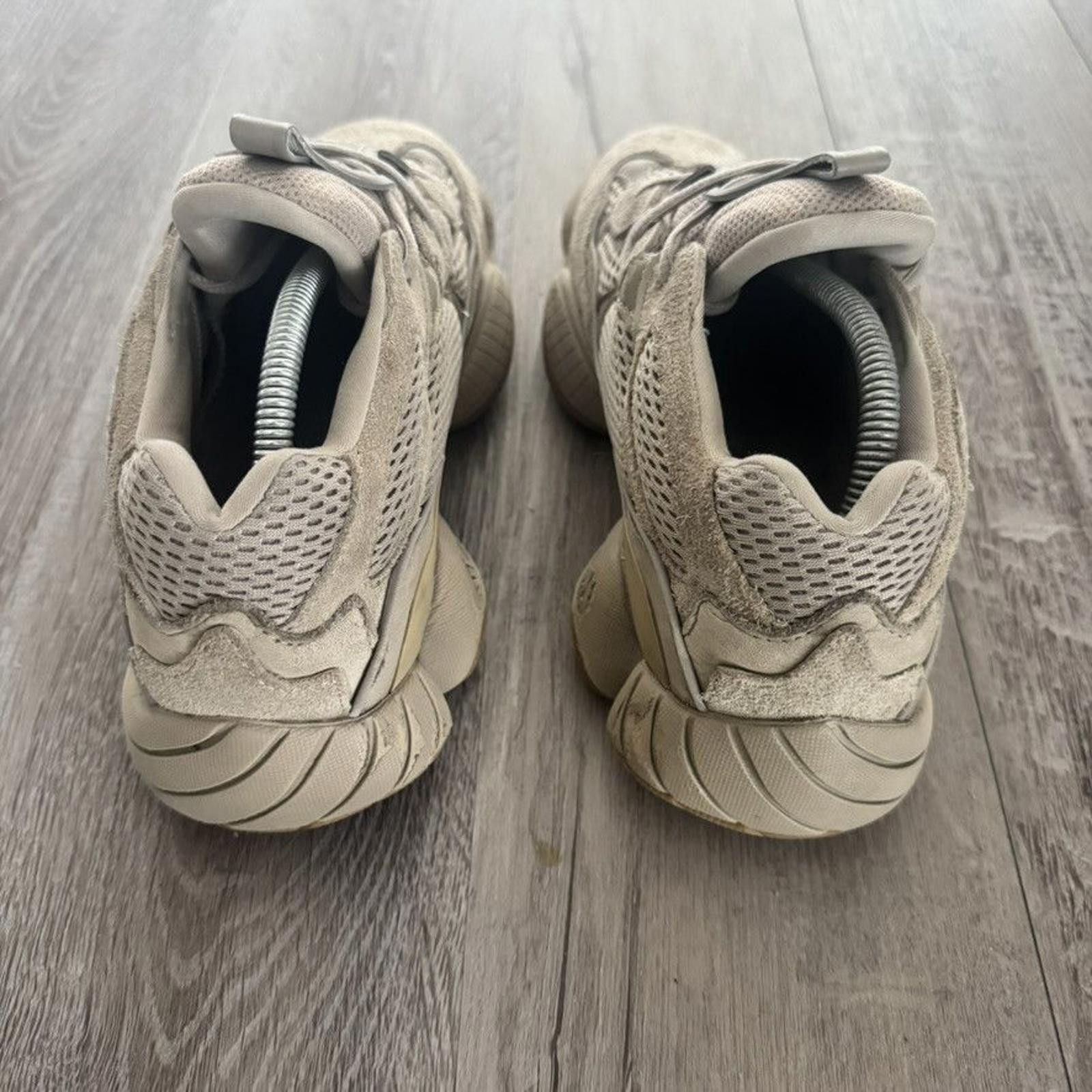 Adidas adidas • YEEZY 500 "Taupe Light" (9M) Size US 9 / EU 42 - 7 Thumbnail