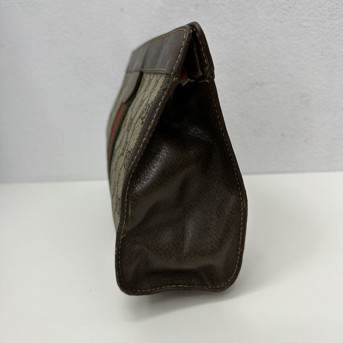 Vintage ‼️YES‼️ AUTHENTIC GUCCI GG SUPREME WEB SHERRY LINE CLUTCH BAG Size ONE SIZE - 5 Thumbnail