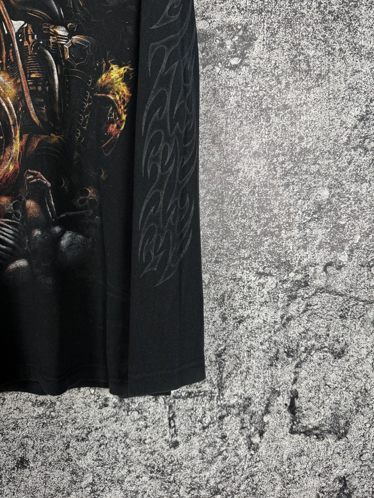 Vintage Spiral Long Sleeve T-Shirt Vintage Skulls Motorcycle Size XL Size US XL / EU 56 / 4 - 6 Thumbnail