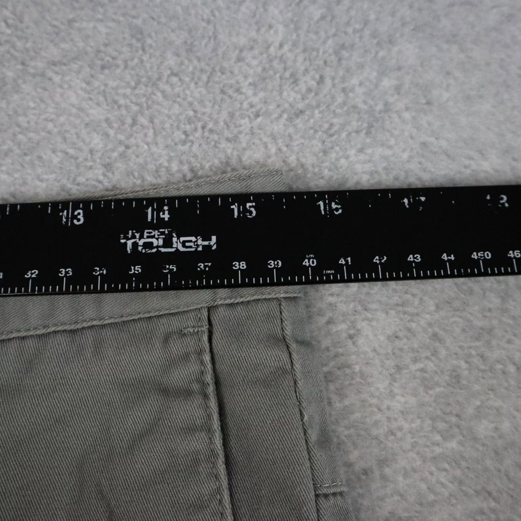 Volcom Volcom Shorts Mens 30 Chino Casual Surfer Skater Flat Front Gray Size US 30 / EU 46 - 6 Thumbnail