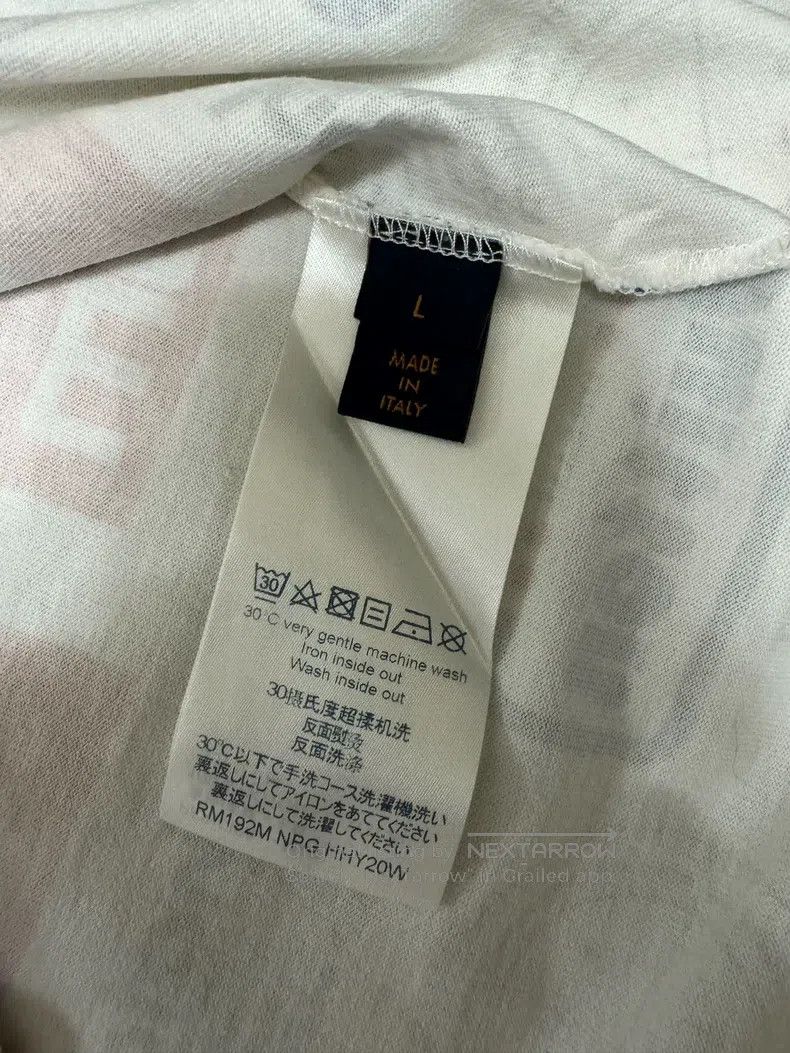 Louis Vuitton Louis Vuitton Billboard White short sleeves Size US L / EU 52-54 / 3 - 4 Thumbnail