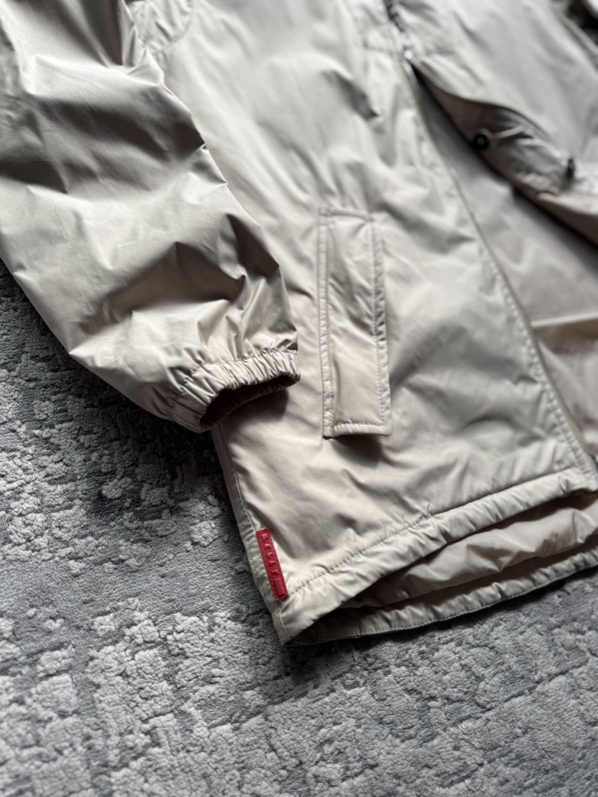 Prada Prada Vintage Sport Jacket Size 42 made italy Size M / US 6-8 / IT 42-44 - 2 Thumbnail