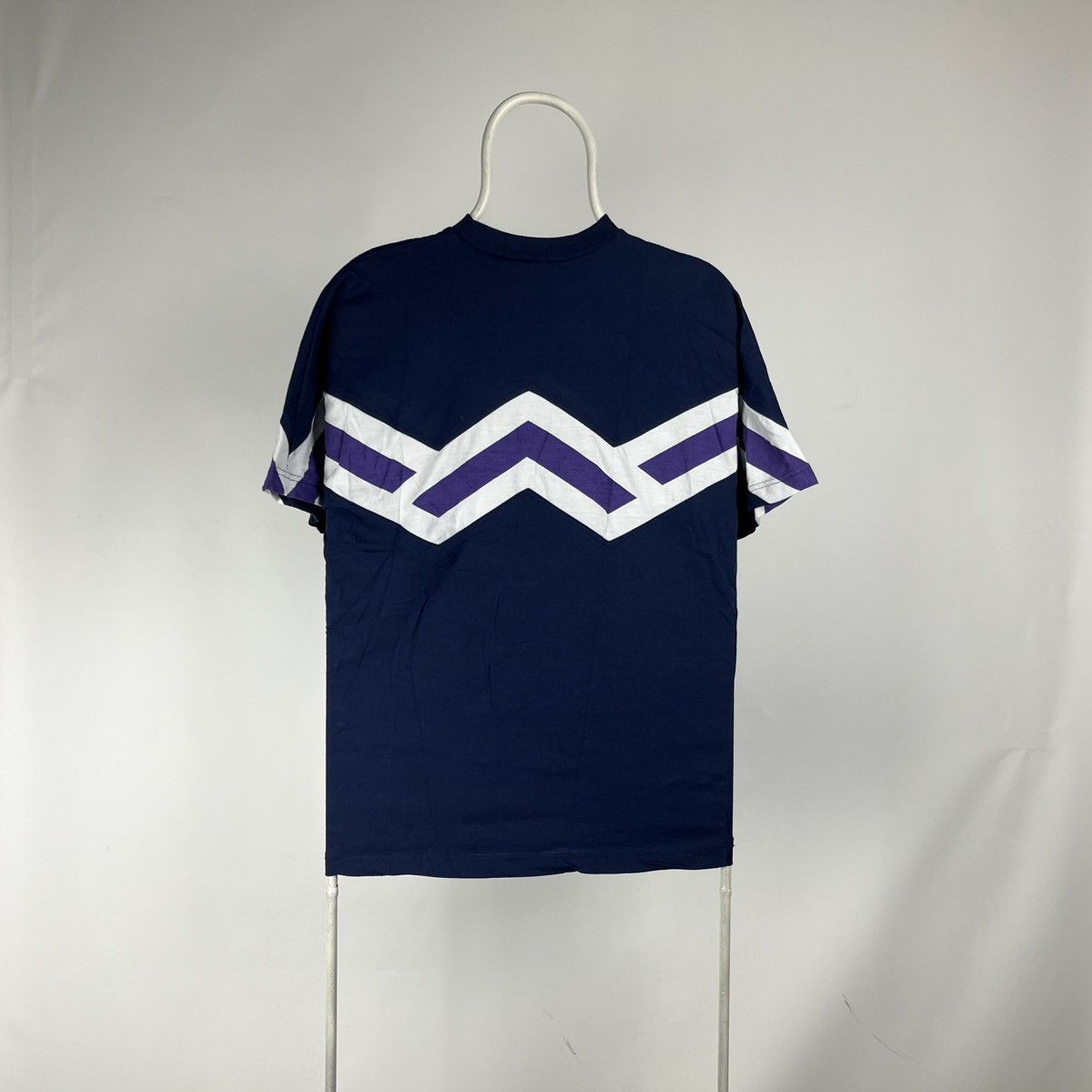 Adidas Vintage Adidas Geometric Tshirt size Medium Size US M / EU 48-50 / 2 - 2 Thumbnail