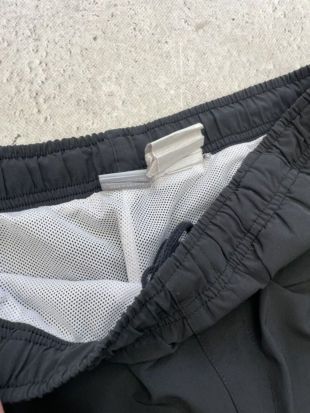 Nike Nike drill pants y2k hype nylon streetwear Size US 30 / EU 46 - 6 Thumbnail