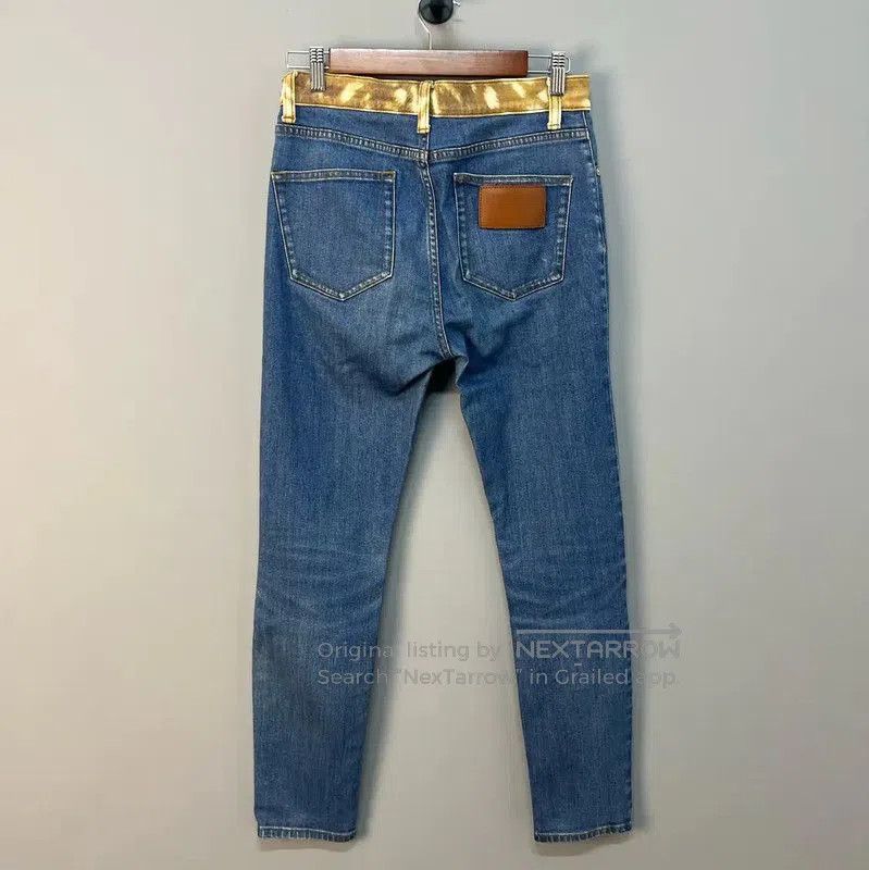 Burberry Burberry Light Blue Denim Women's Jeans. Size 23" - 2 Thumbnail