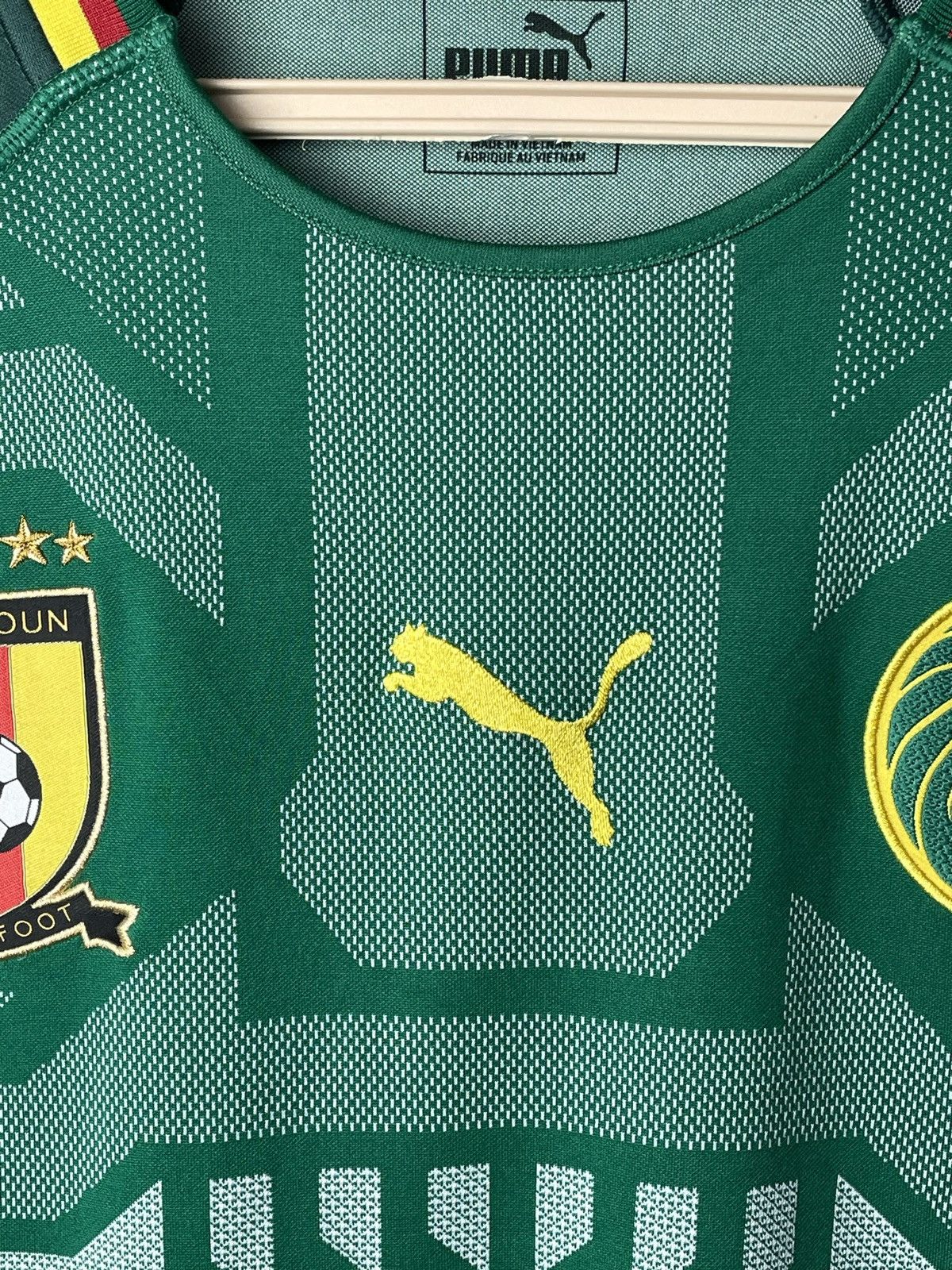 Puma Cameroon 2018 2020 home football short soccer jersey Size US M / EU 48-50 / 2 - 4 Thumbnail
