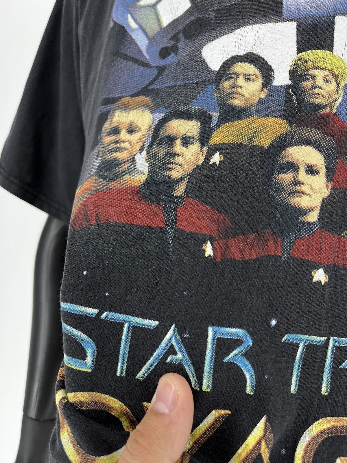 Band Tees Vintage 1995 Star Trek Voyager Stanley Desantis T-Shirt Size US L / EU 52-54 / 3 - 10 Thumbnail