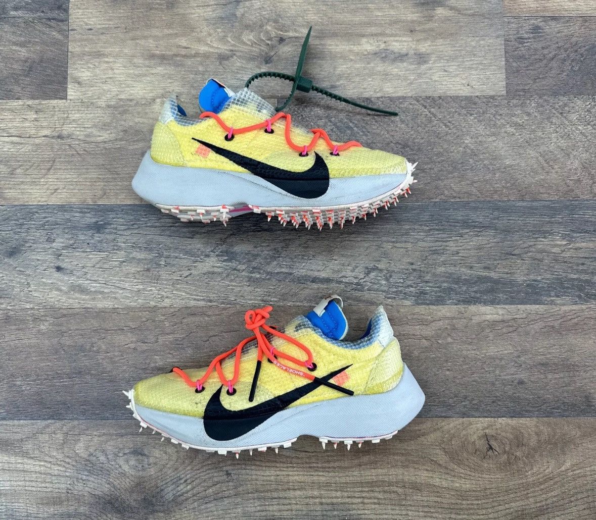 Nike × Off-White Nike Vapor Street x Off-White Low Tour Yellow W Size US 5 / IT 35 - 2 Thumbnail