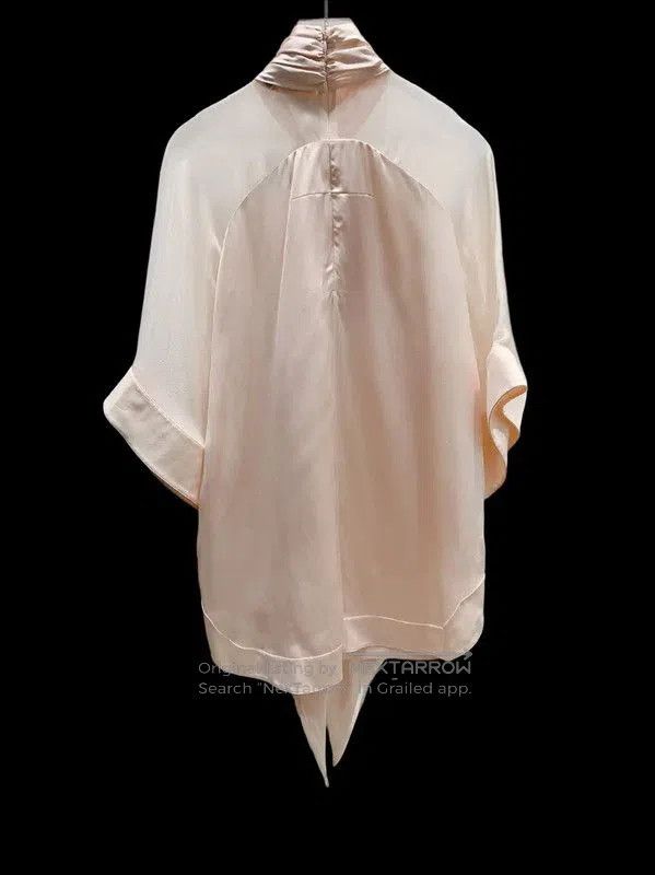 Givenchy Givenchy Silk Blouse in Light Pink for Summer . Size S / US 4 / IT 40 - 2 Thumbnail