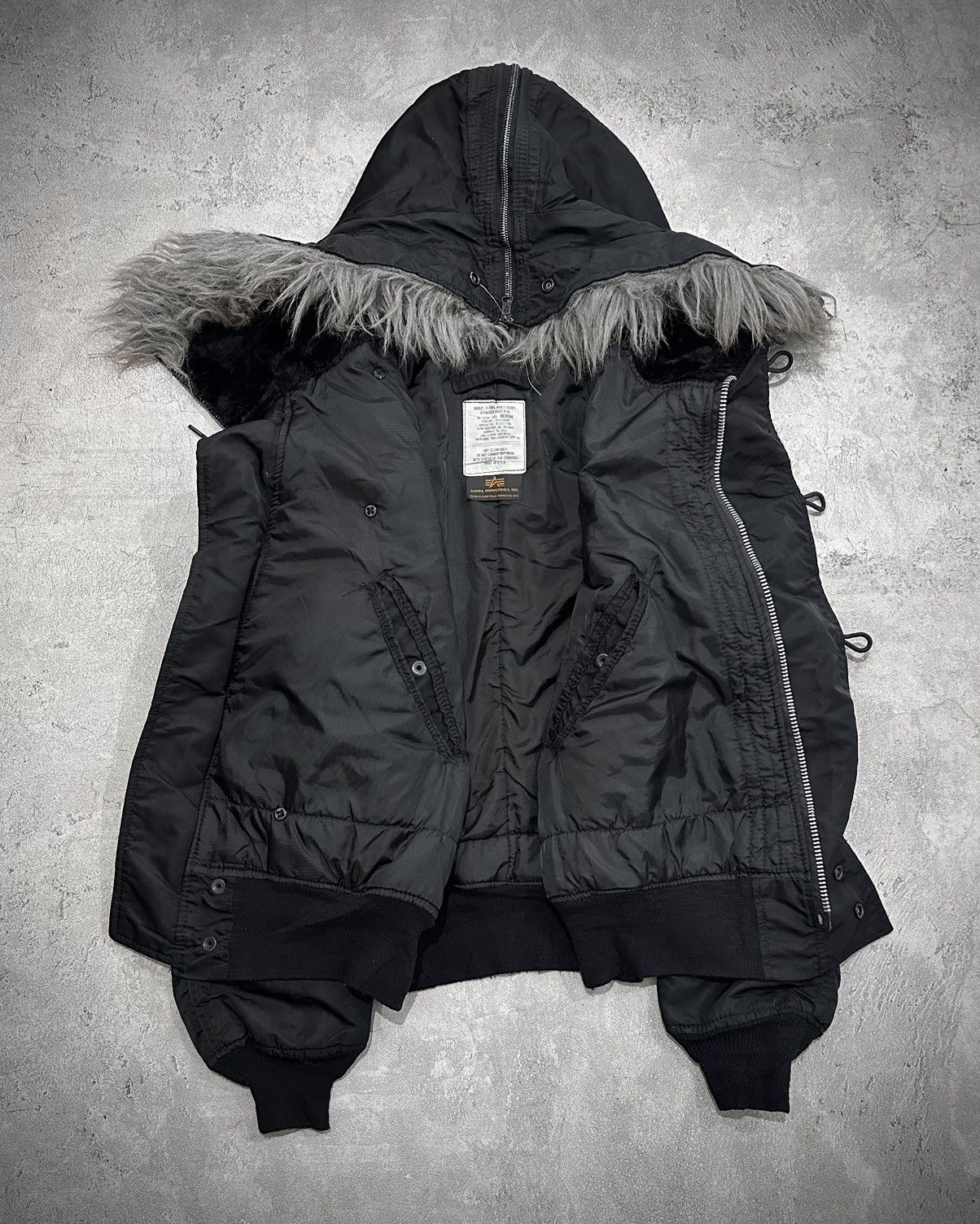Alpha Industries Alpha Industries Attached Hood N-2b Jacket Size US M / EU 48-50 / 2 - 7 Thumbnail