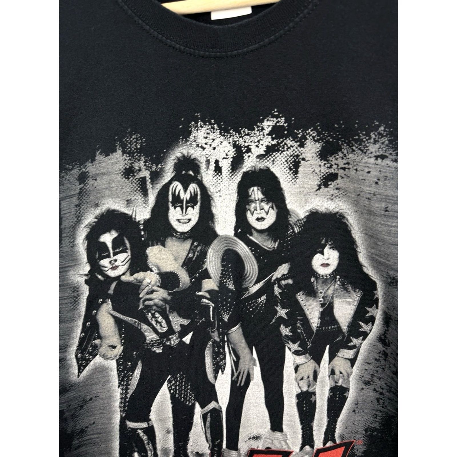 Gildan VINTAGE Kiss Alive 35 World Tour 1973 2008 T-Shirt Retro Black L Men Shirt Size US L / EU 52-54 / 3 - 6 Thumbnail