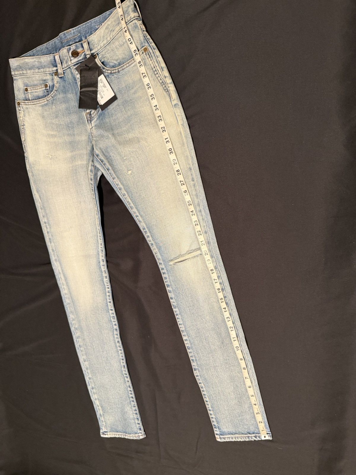 Saint Laurent Paris Saint Laurent men’s jeans. 27. $890 Size US 27 - 4 Thumbnail