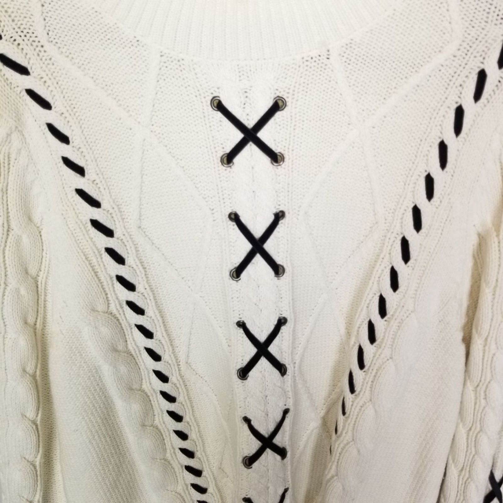 Corridor Torrid Fisherman Sweater Cable Knit Lace Up Academia Preppy Size XXL / US 16-18 / IT 52-54 - 2 Thumbnail