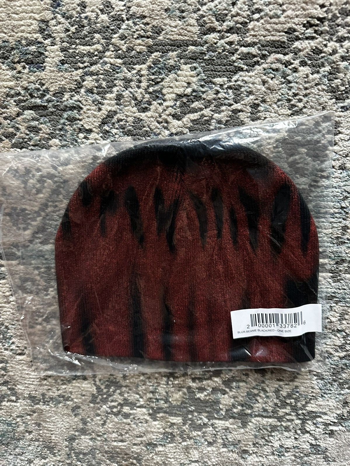 Revenge Revenge Blur Beanie Red/Black - OS Size ONE SIZE - 5 Thumbnail