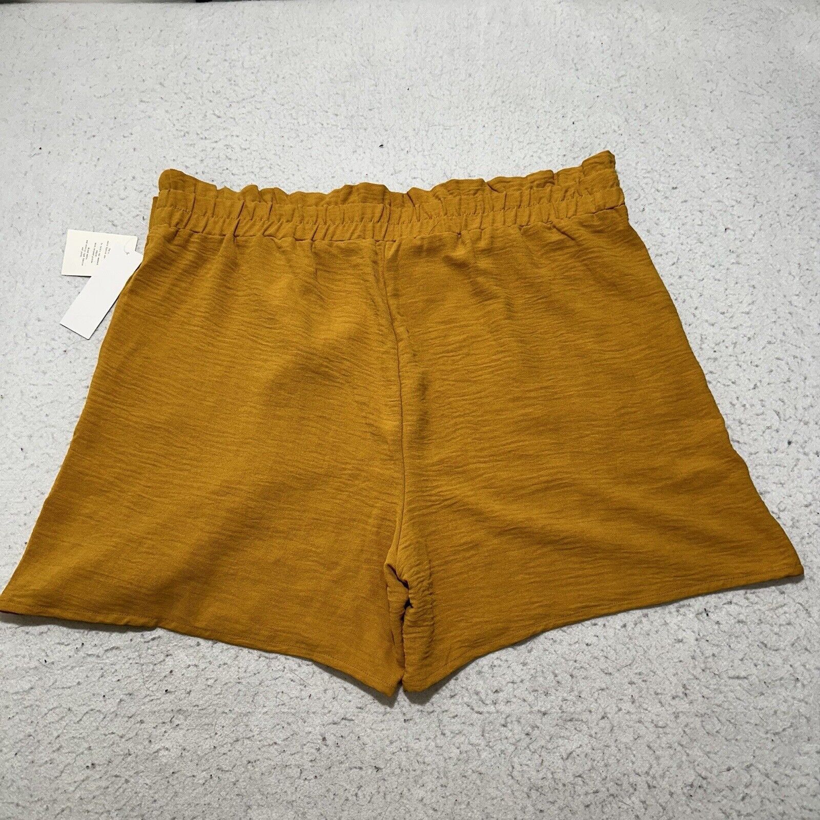 Other Retrology XL Medallion Gold Yellow Paperbag Shorts 5" Inseam Size 40" / US 18 - 6 Thumbnail