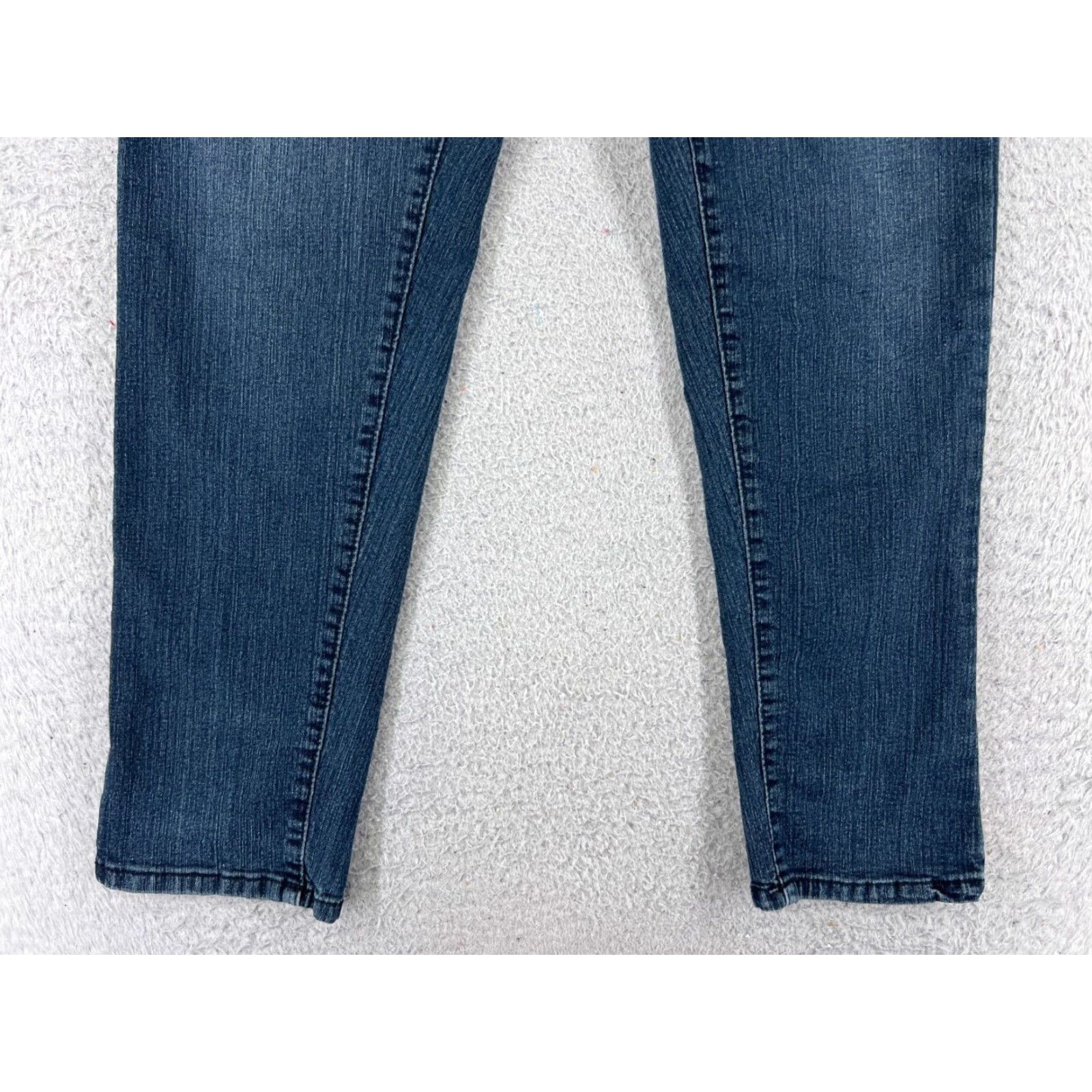 Vintage One 5 One Jeans Womens 31 Blue Denim Tapered Mid Rise 31x30 Cotton Blend Stretch 5-Pocket Design Size 24" / US 00 / IT 34 - 2 Thumbnail