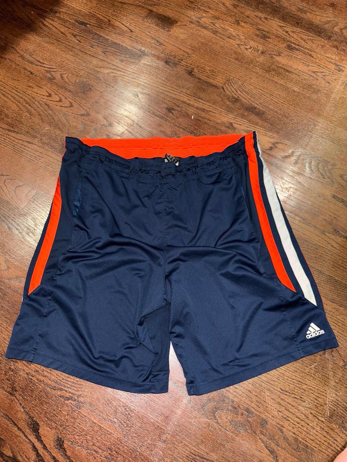 Adidas Vintage Adidas Orange Stripe Hoop Shorts Basketball Sz XL Size US 36 / EU 52 - 3 Thumbnail