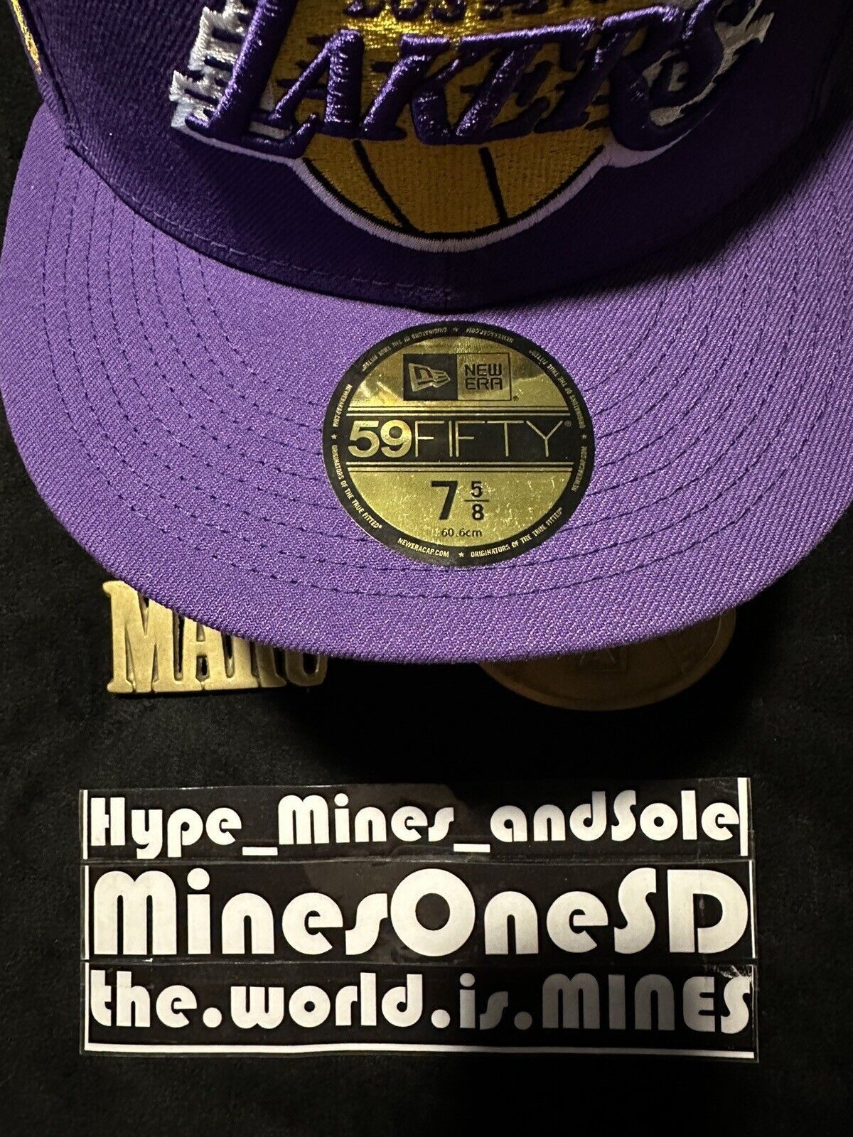 New Era NWT New Era 59Fifty Los Angeles Lakers NBA Cloud Icon Fitted Size ONE SIZE - 7 Thumbnail