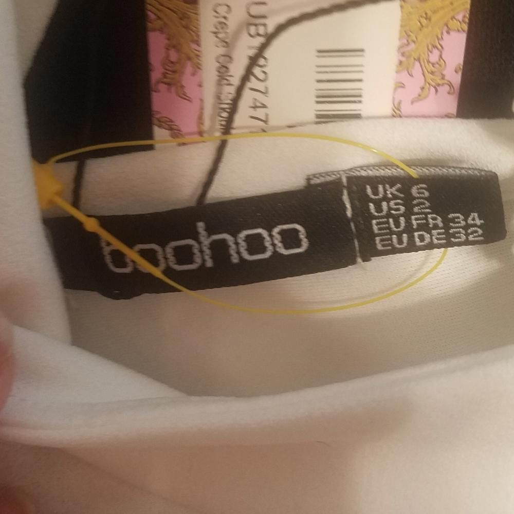 Boohoo NWT Boohoo White Cold Shoulder Top Size 2 Size XS / US 0-2 / IT 36-38 - 3 Thumbnail