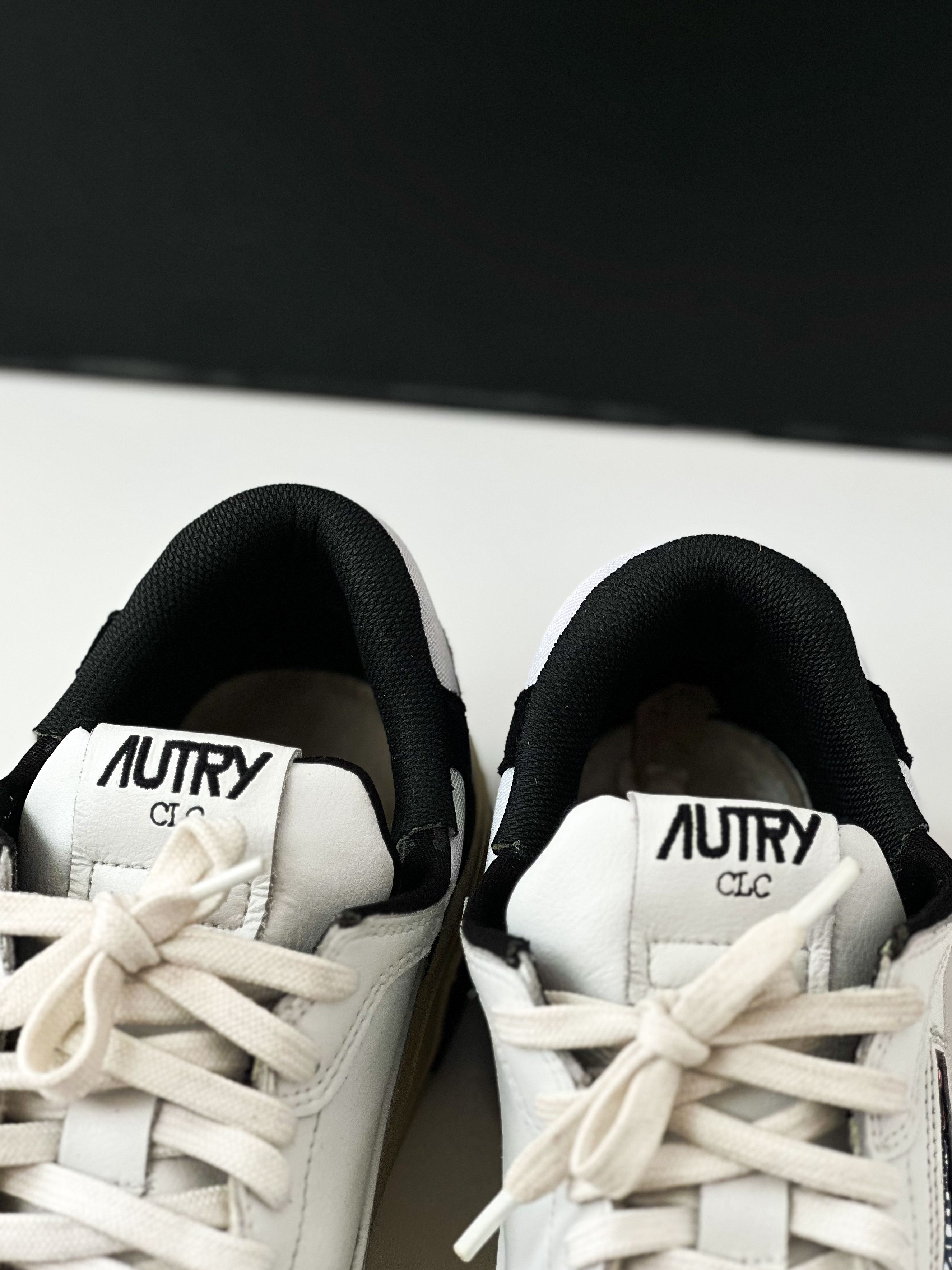 AUTRY × Designer Autry Medalist leather shoes Size US 9 / EU 42 - 10 Thumbnail