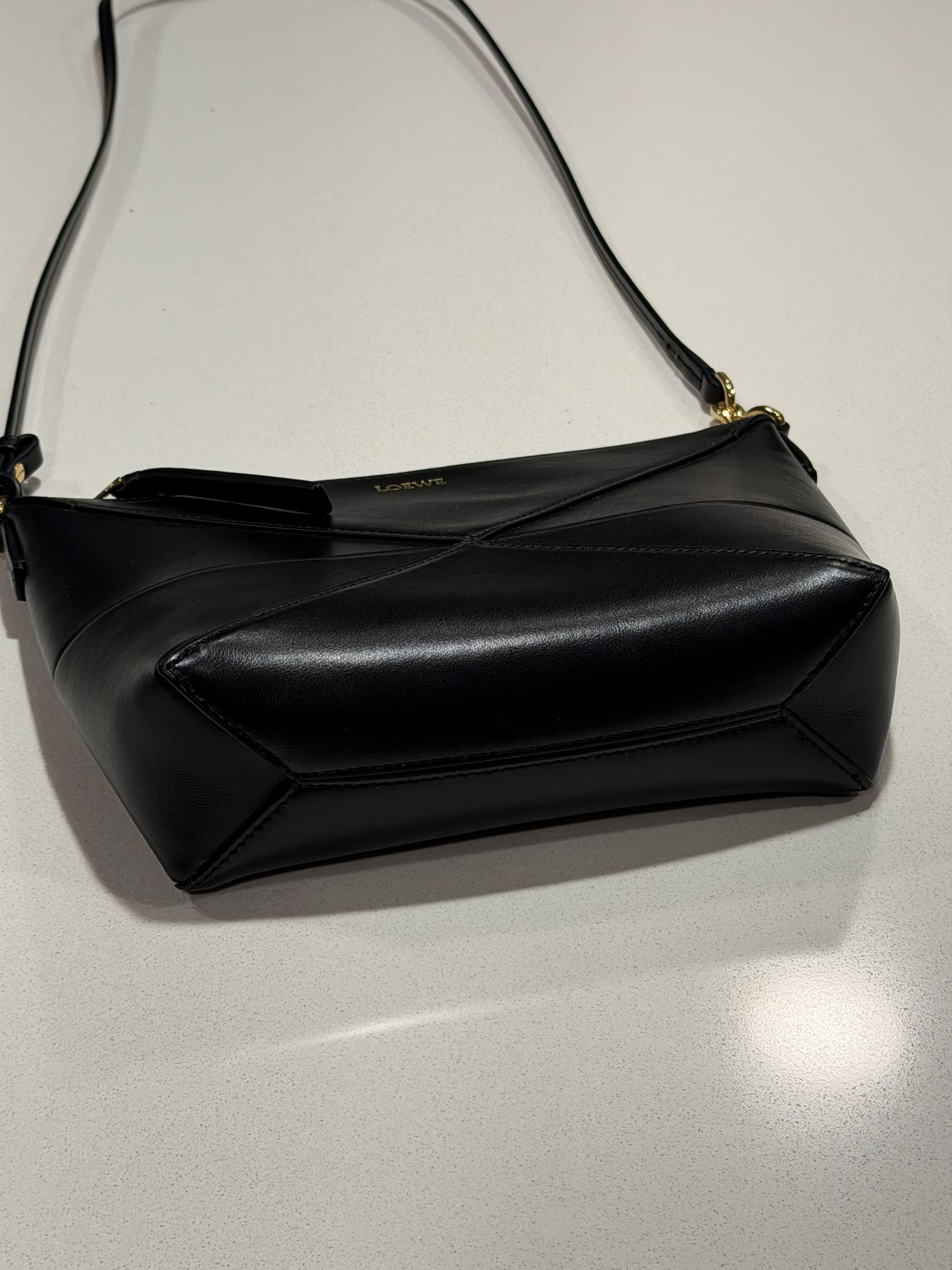 Loewe Loewe Leather Crossbody Bag – Near New – Full Set – Black Size ONE SIZE - 5 Thumbnail