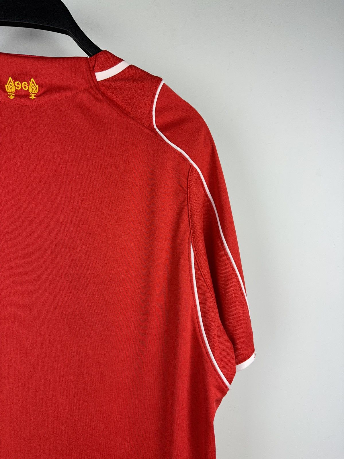 Warrior Warrior Liverpool Home Soccer Jersey Size US L / EU 52-54 / 3 - 12 Thumbnail