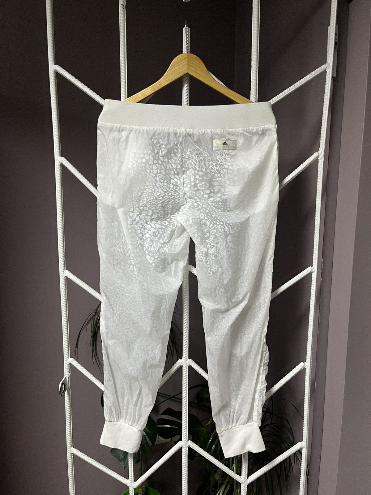 Adidas × Stella McCartney Vintage Leopard Print Adidas Stella McCartney Nylon Pants Size 30" / US 8 / IT 44 - 5 Thumbnail
