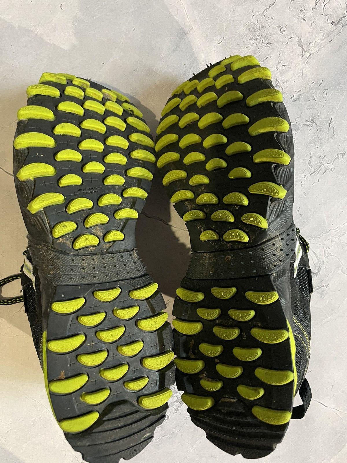 Adidas Adidas Gore Tex Shoes Neon Black Size US 9 / EU 42 - 6 Thumbnail