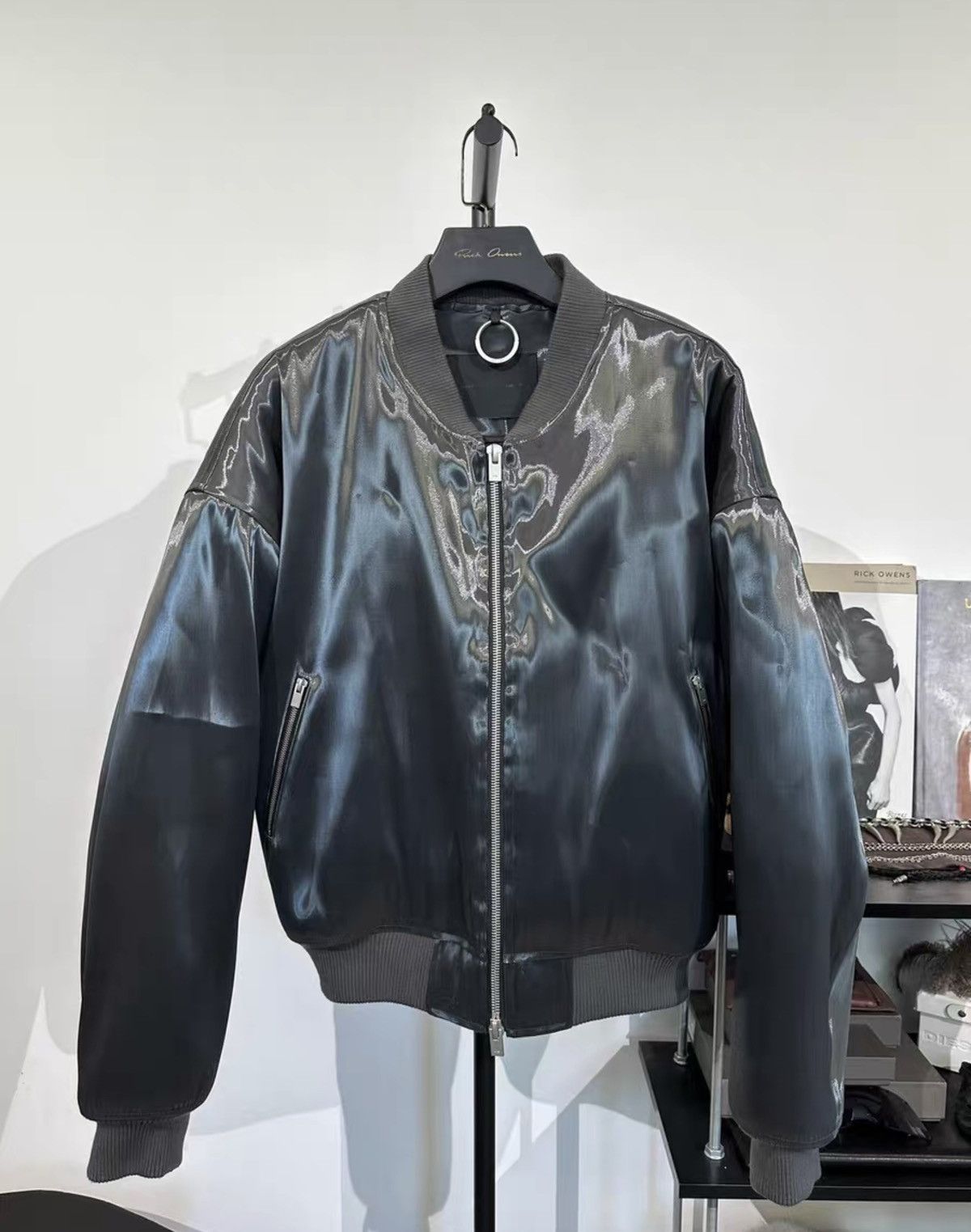 Heliot Emil HE Liquid Mercury Reflective Quilted Bomber Jacket Size US M / EU 48-50 / 2 - 1 Thumbnail