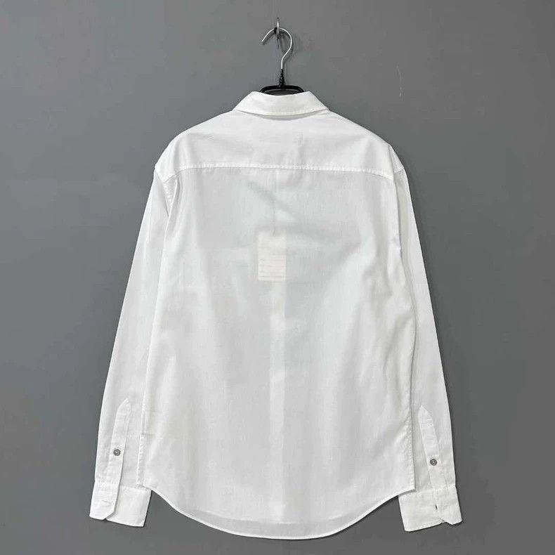 Louis Vuitton Louis Vuitton 24 New Pearl Button Embroidered Logo Shirt Size US S / EU 44-46 / 1 - 3 Thumbnail