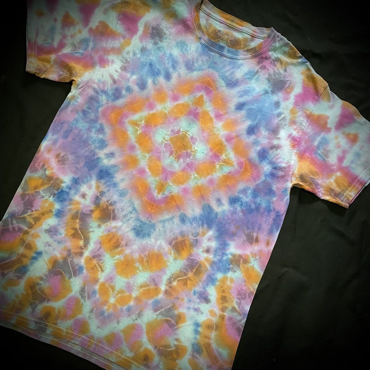 Champion × Handmade THE THIRD EYE Size US M / EU 48-50 / 2 - 6 Thumbnail