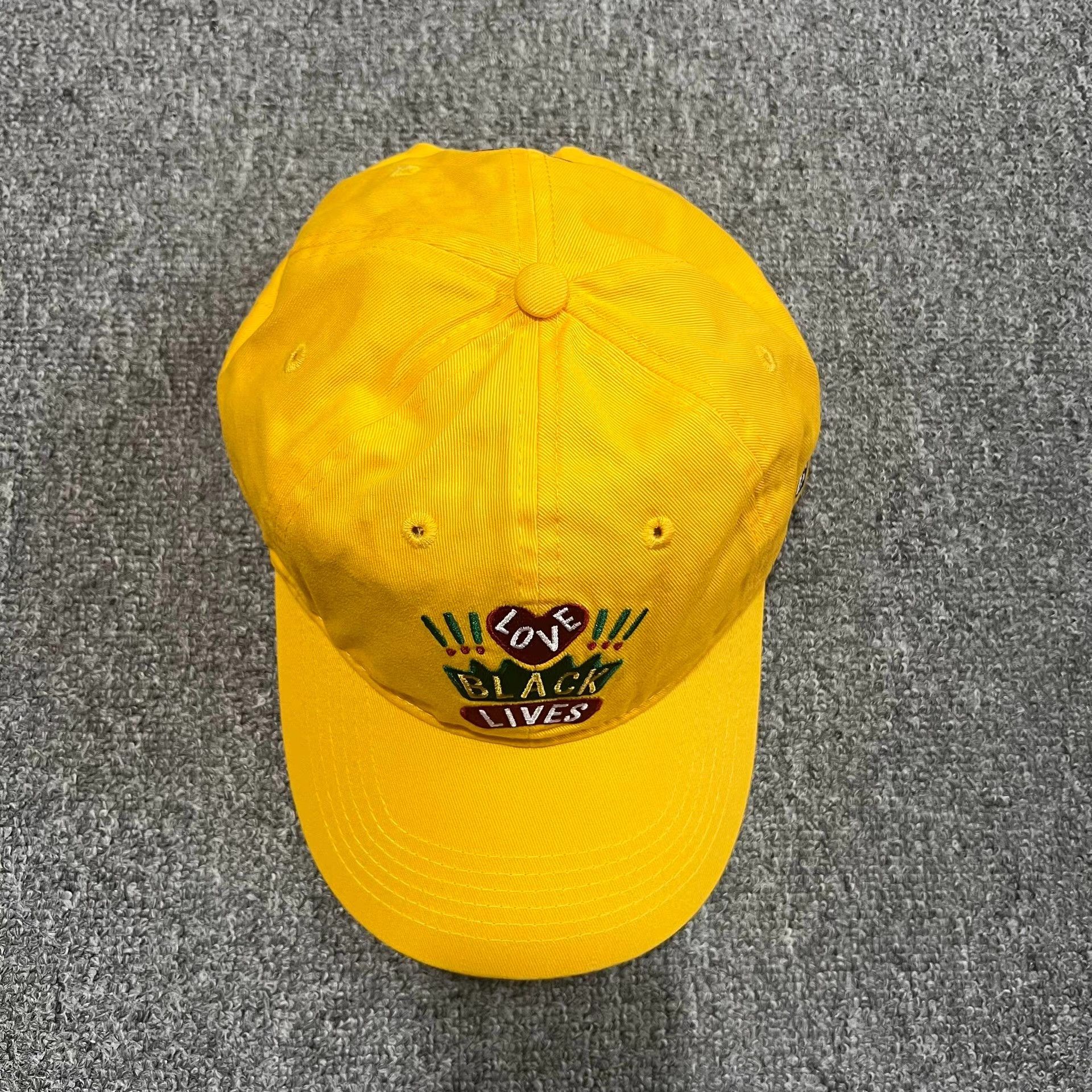 Cross Colours Cross Colours EmbroideredCurved Brim Baseball Cap Visor Q7 Size ONE SIZE - 3 Thumbnail